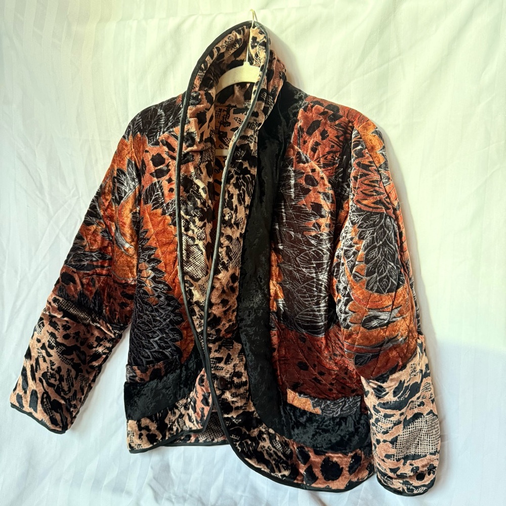 Women's Velvet Quilted Jacket
